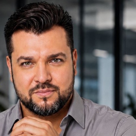 Oscar Corado